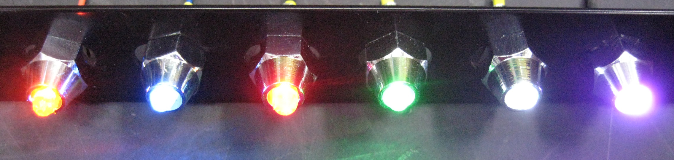 Ledピンポイントランプ クリア Dc24 12v ２ケ入り トラック用品販売 取付 ダイトー